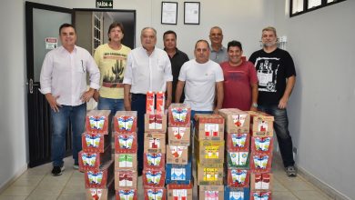 Foto de Sindicato dos Bancários faz doação de leite à Santa Casa de Araçatuba